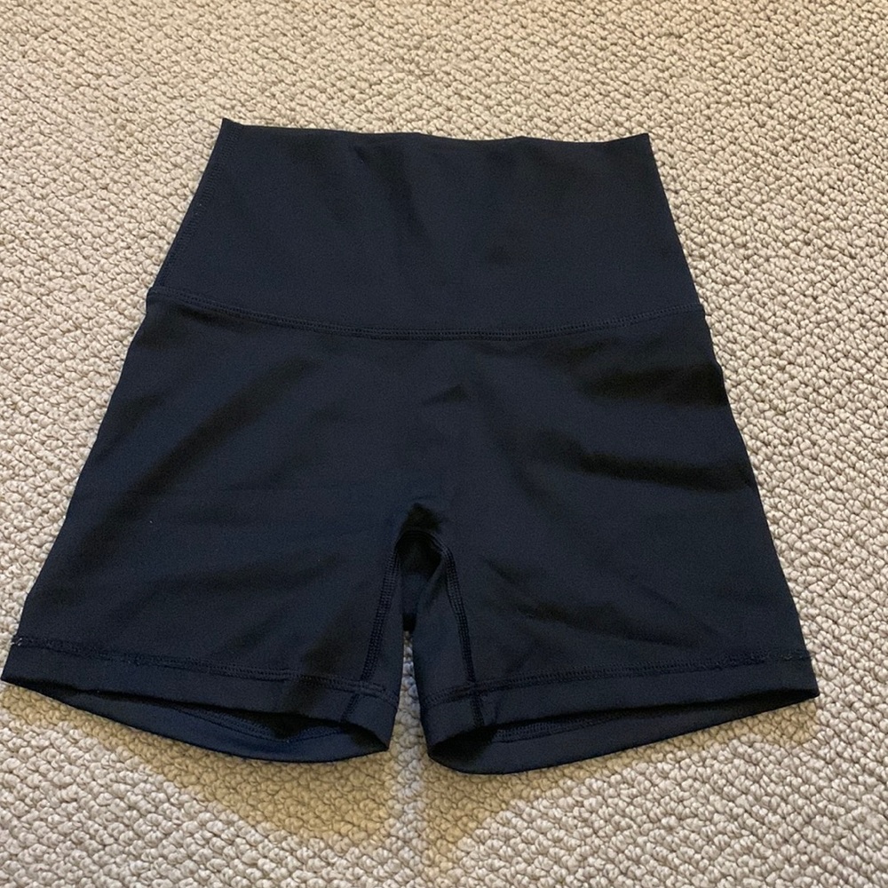 aerie offline 4 in biker shorts!